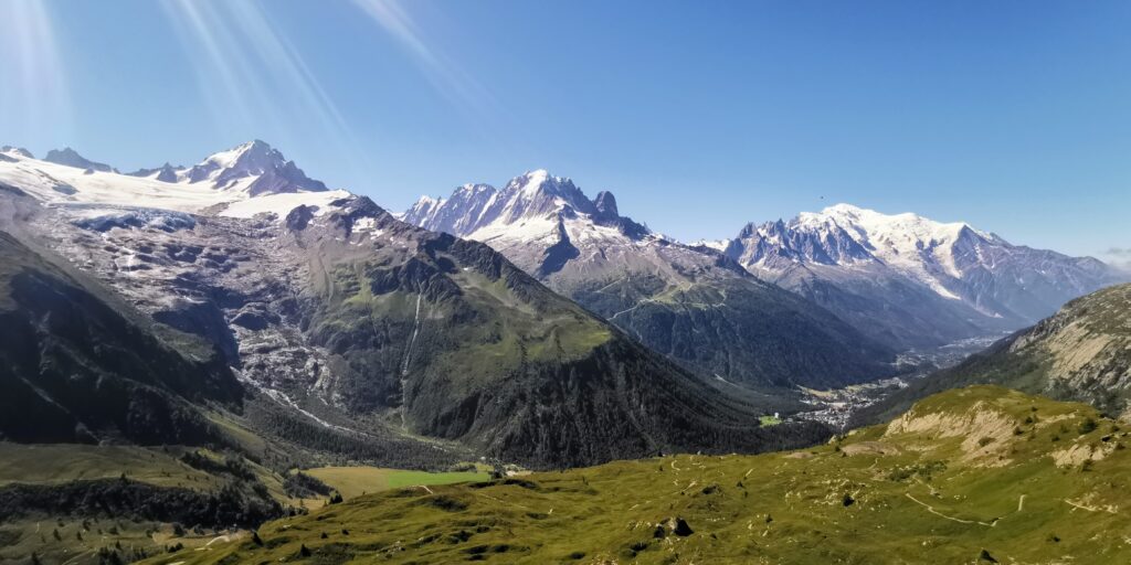 Žygis pėsčiomis aplink Monblaną: Chamonix slėnio panorama